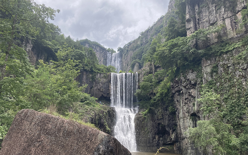 浙江温州文成县百丈漈风景区，2023年07月01日